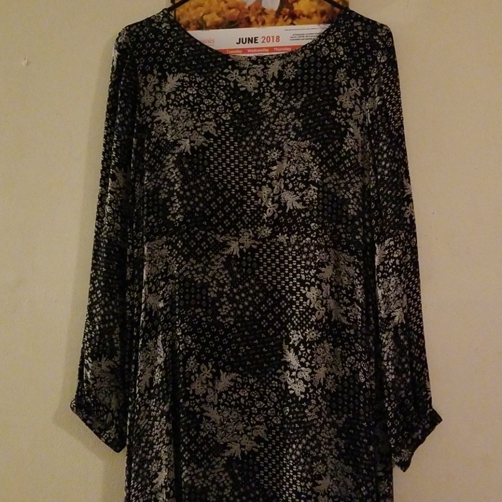 Old Navy floral dress, nwot